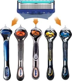 Gillette® Gillette Fusion5 Scheermesjes/navulmesjes - 8 Stuks 7 Gillette® Gillette Fusion5 Scheermesjes/navulmesjes - 8 Stuks -Verzorgingsvoordeel Huis 1057x1200