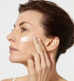 L’Oréal Paris Skin Expert Revitalift Laser X3 Anti-rimpel Nachtcrème - 50 Ml 20 L’Oréal Paris Skin Expert Revitalift Laser X3 Anti-rimpel Nachtcrème - 50 Ml -Verzorgingsvoordeel Huis 1093x1200 7