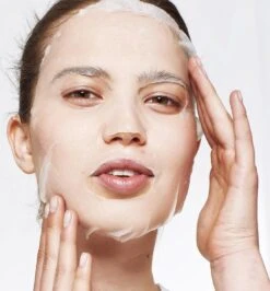 Garnier SkinActive Tissue Gezichtsmasker Hydraterend & Kalmerend - 1 Stuks 23 Garnier SkinActive Tissue Gezichtsmasker Hydraterend & Kalmerend - 1 Stuks -Verzorgingsvoordeel Huis 1113x1200 4