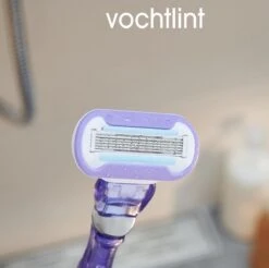 Gillette Deluxe Smooth Swirl Scheermesjes Voor Vrouwen - 4 Navulmesjes -Verzorgingsvoordeel Huis 1200x1196 5