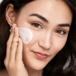 Olay Regenerist Regenererende Nachtcrème - 50ml - Alle Huidtypes -Verzorgingsvoordeel Huis 1200x1198 44