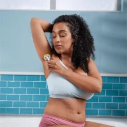 Gillette Venus Comfortglide Coconut Scheermesjes Voor Vrouwen - 3 Navulmesjes 13 Gillette Venus Comfortglide Coconut Scheermesjes Voor Vrouwen - 3 Navulmesjes -Verzorgingsvoordeel Huis 1200x1200 1071