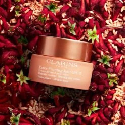 Clarins Extra Firming Jour SPF 15 Dagcrème - 50 Ml -Verzorgingsvoordeel Huis 1200x1200 1371