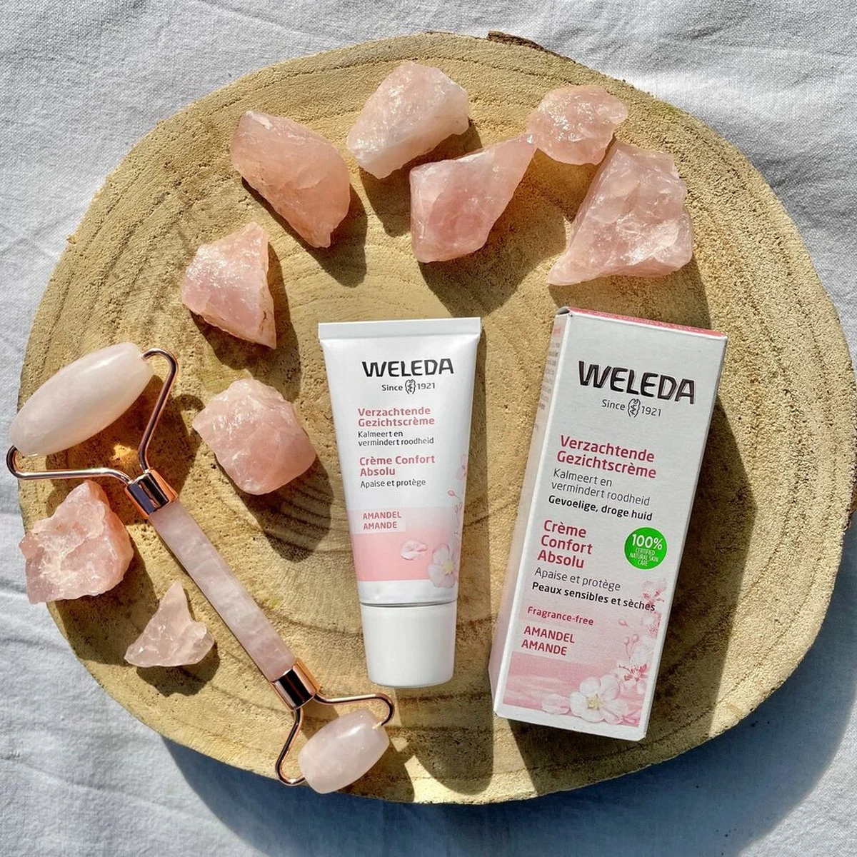 Weleda Amandel Verzachtende Gezichtscrème 4 Weleda Amandel Verzachtende Gezichtscrème - Afbeelding 4