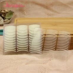 Merkloos 44-Commerce Verbeterde 1056X Stuks Ooglidstickers | Luxe Ooglidtape | Ooglidcorrectie | Eyelidtape | Tape | Oog Strips | Monolid Correctie | Vergrotende Ogen | Oog Make-up | Ooglidtape | Oogcorrectie Strips | Eyelid Tapes | Oogleden Stickers | Ooglid -Verzorgingsvoordeel Huis 1200x1200 1691