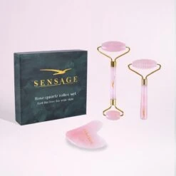 Sensage Rozenkwarts Roller Met Gua Sha Steen | Massage Jade Roller | 100% Natuurlijk Rose Quartz | Gezichtsroller | Face Roller | Roller | Gezichtsmassage | 4-delige Beauty Set 16 Sensage Rozenkwarts Roller Met Gua Sha Steen | Massage Jade Roller | 100% Natuurlijk Rose Quartz | Gezichtsroller | Face Roller | Roller | Gezichtsmassage | 4-delige Beauty Set -Verzorgingsvoordeel Huis 1200x1200 1749