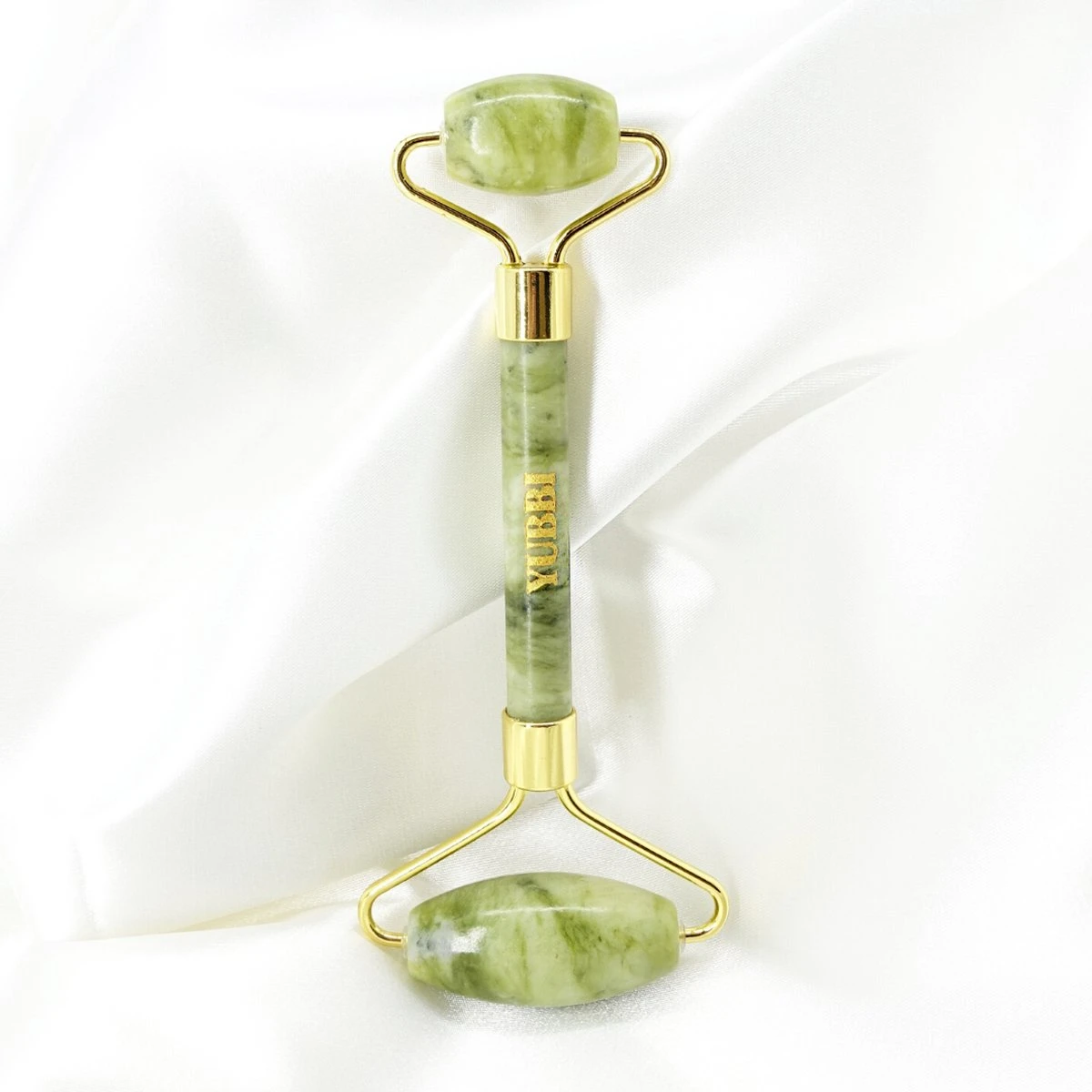 YUBBI™ Jade Gua Sha Set - Groene Jade Gezichtsroller - Schraper - Gezichtsverzorging - 4 Stuks - Inclusief Instructies 3 YUBBI™ Jade Gua Sha Set - Groene Jade Gezichtsroller - Schraper - Gezichtsverzorging - 4 Stuks - Inclusief Instructies - Afbeelding 3