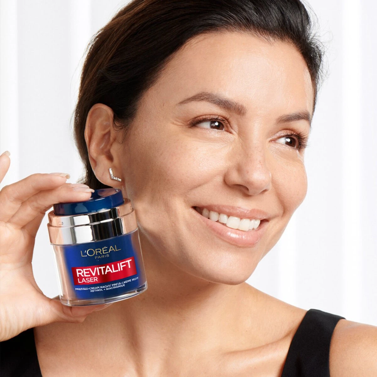 L’Oréal Paris Revitalift Laser Pressed Nachtcrème - Retinol En Niacinamide - 50 Ml 3 L’Oréal Paris Revitalift Laser Pressed Nachtcrème - Retinol En Niacinamide - 50 Ml - Afbeelding 3