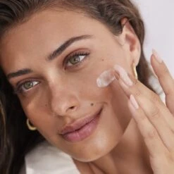 RITUALS The Ritual Of Namaste Glow Anti-Ageing Night Cream Refill - 50 Ml -Verzorgingsvoordeel Huis 1200x1200 1825