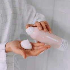 Naïf Bloom Doucheschuim - 2 X 200ml - Met Natuurlijke Ingrediënten -Verzorgingsvoordeel Huis 1200x1200 405