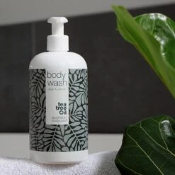 Australian Bodycare Body Wash 500 Ml - Douchegel Met 100% Natuurlijke Tea Tree Olie - Vermindert Rode Vlekjes, Puistjes, Jeuk, Jeugdpuistjes, Lichaamsgeur & Zweetvoeten 11 Australian Bodycare Body Wash 500 Ml - Douchegel Met 100% Natuurlijke Tea Tree Olie - Vermindert Rode Vlekjes, Puistjes, Jeuk, Jeugdpuistjes, Lichaamsgeur & Zweetvoeten -Verzorgingsvoordeel Huis 1200x1200 561
