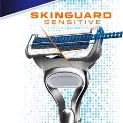Gillette® Gillette Skinguard Sensitive Scheermesjes Mannen - 8 Stuks -Verzorgingsvoordeel Huis 1200x1200 856