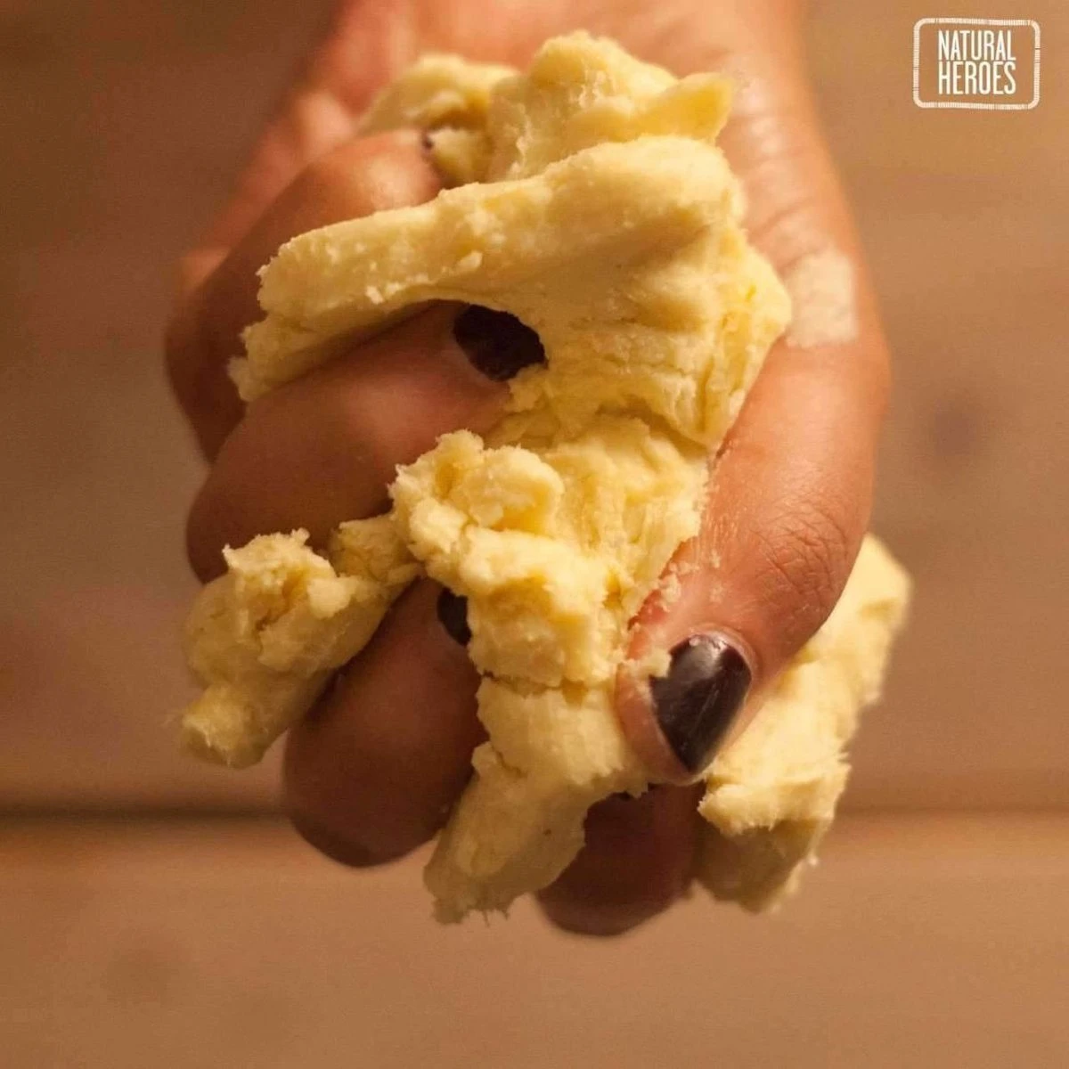 Shea Butter (Biologisch & Ongeraffineerd) 100 Ml 2 Shea Butter (Biologisch & Ongeraffineerd) 100 Ml - Afbeelding 2