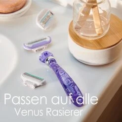 Gillette Deluxe Smooth Swirl Scheermesjes Voor Vrouwen - 4 Navulmesjes -Verzorgingsvoordeel Huis 1200x1200 898