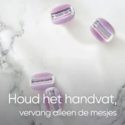 Gillette Venus Comfortglide Breeze - Voor Een Gladde Scheerbeurt - 8 Navulmesjes -Verzorgingsvoordeel Huis 1200x1200 993