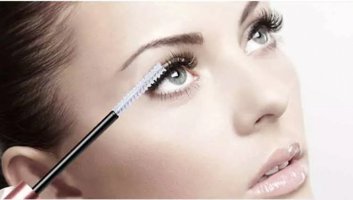 Beautyfit®2 In 1 Wimperserum En Wenkbrauw Serum - BEST WERKEND - Eye Lash Serum - Wimper Serum - Wenkbrauw Groei Serum - Lash Lift Kit - Wimper Lift - Snel Resultaat Wimpergroei 13 Beautyfit®2 In 1 Wimperserum En Wenkbrauw Serum - BEST WERKEND - Eye Lash Serum - Wimper Serum - Wenkbrauw Groei Serum - Lash Lift Kit - Wimper Lift - Snel Resultaat Wimpergroei - Afbeelding 13