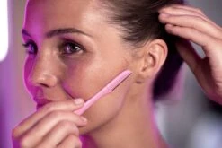 Wilkinson Scheermesje - Wenkbrauw Scheermesje - Gezicht Mesje - Eyebrow Razer - Derma Planing - 3 Stuks 7 Wilkinson Scheermesje - Wenkbrauw Scheermesje - Gezicht Mesje - Eyebrow Razer - Derma Planing - 3 Stuks -Verzorgingsvoordeel Huis 1200x800 40