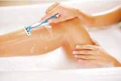 BIC Soleil Bella Wegwerp Scheermesjes Voor Dames - Bundel Van 2 Verpakkingen Van 3 Stuks -Verzorgingsvoordeel Huis 1200x805 1