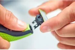 Philips OneBlade Original Blade QP220/50 - Vervangmesjes - 2 Stuks -Verzorgingsvoordeel Huis 1200x813 1