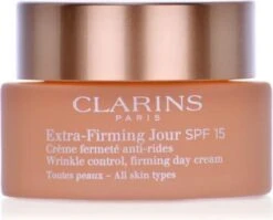 Clarins Extra Firming Jour SPF 15 Dagcrème - 50 Ml -Verzorgingsvoordeel Huis 1200x965 2