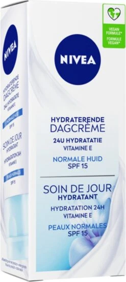 NIVEA Essentials Hydraterende Dagcrème - SPF 15 - 3 X 50ml -Verzorgingsvoordeel Huis 538x1200 1