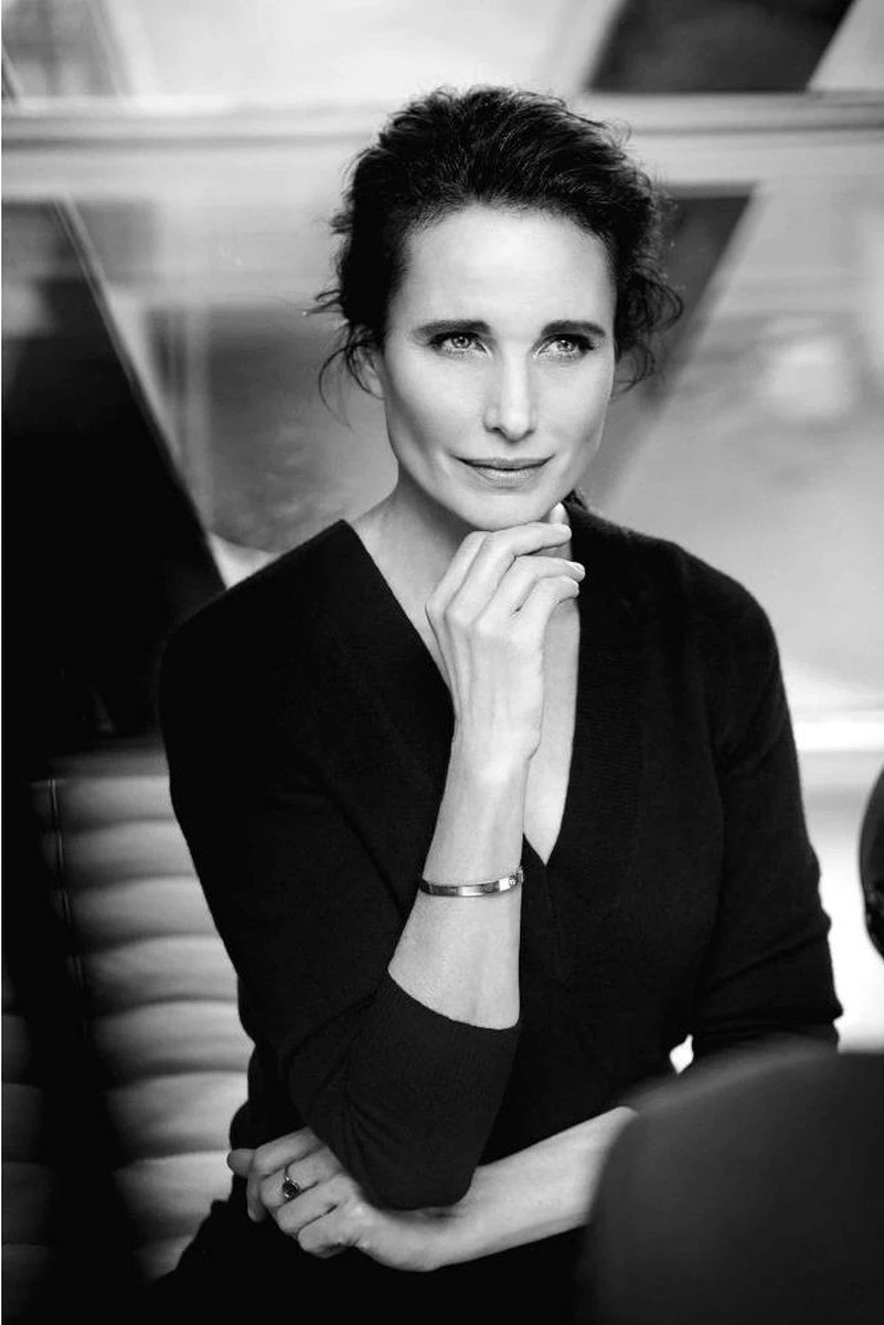 L’Oréal Paris RevitaLift Rejuvenating Serum Laser X3 - 30ml 5 L’Oréal Paris RevitaLift Rejuvenating Serum Laser X3 - 30ml - Afbeelding 5