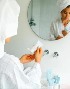 Naïf Verzorgende Dagcrème Met SPF - 50ml - Gezichtsverzorging - Met Natuurlijke Ingrediënten 5 Naïf Verzorgende Dagcrème Met SPF - 50ml - Gezichtsverzorging - Met Natuurlijke Ingrediënten -Verzorgingsvoordeel Huis 948x1200 2