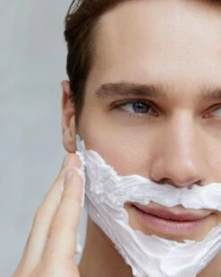 NIVEA MEN Protect & Care Scheergel - Hydraterend - 200 Ml -Verzorgingsvoordeel Huis 960x1200 35